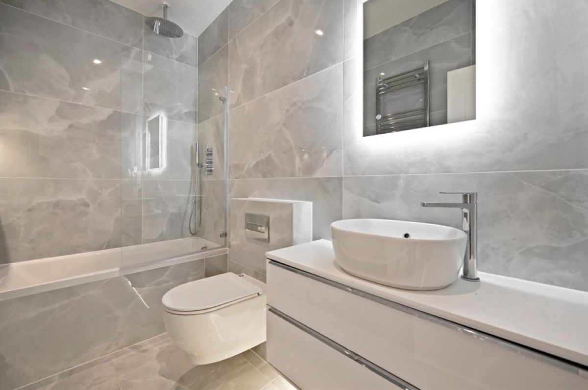 102SSA-ATG-04-XX-PH-A-0031-Flat No.1 Bathroom