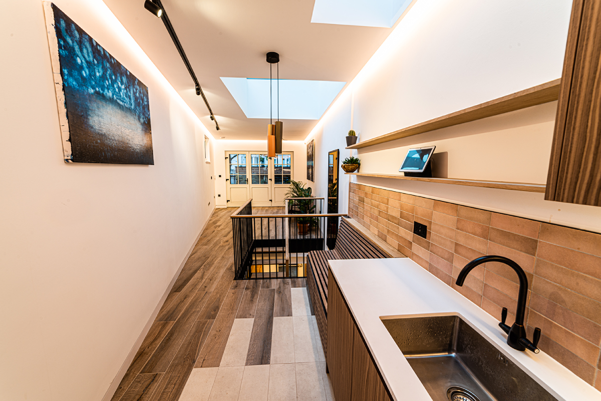LXG-ATG-00-XX-PH-A-0018-Kitchen and Living Room