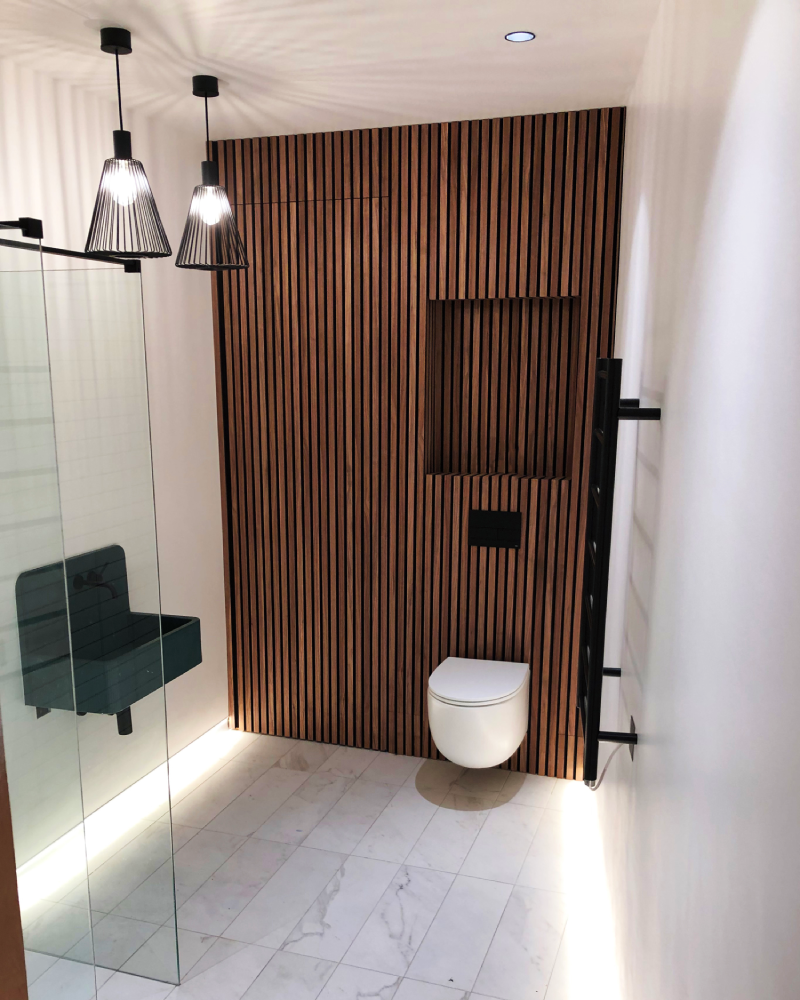 LXG-ATG-00-XX-PH-A-0020-Bathroom and Services Room